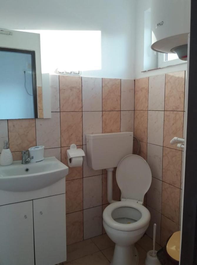 Cazare Eforie Nord, Plaja Acapulco, Garsoniere Four Studios, Bucatarie Comuna, Baie Proprie, Etaj 4, Fara Lift Ngoại thất bức ảnh